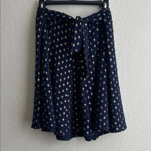 New York Clothing Co. Navy Blue Patterned Women's Skirt in Size L